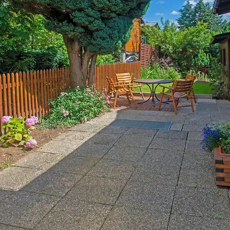 Appartement Moderne In Mit Grosser Terrasse By Interhome *