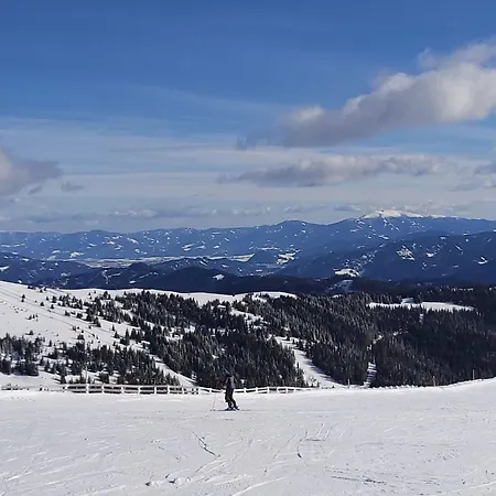 Moderne In Poels Mit Grosser Terrasse By Interhome Pöls