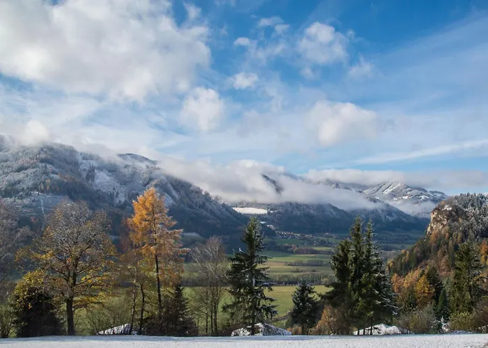 Appartement Moderne In Mit Grosser Terrasse By Interhome Pols