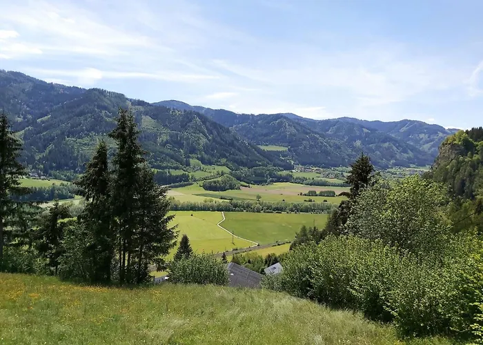 Appartement Moderne In Mit Grosser Terrasse By Interhome *